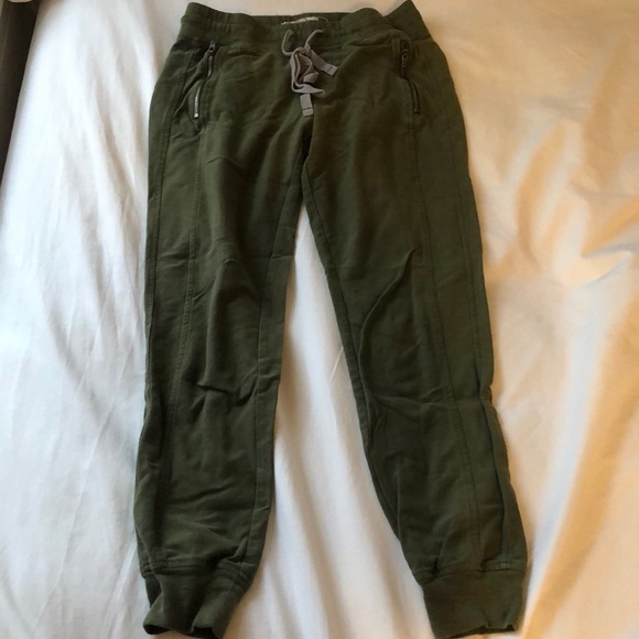 SO Pants - Army green pants